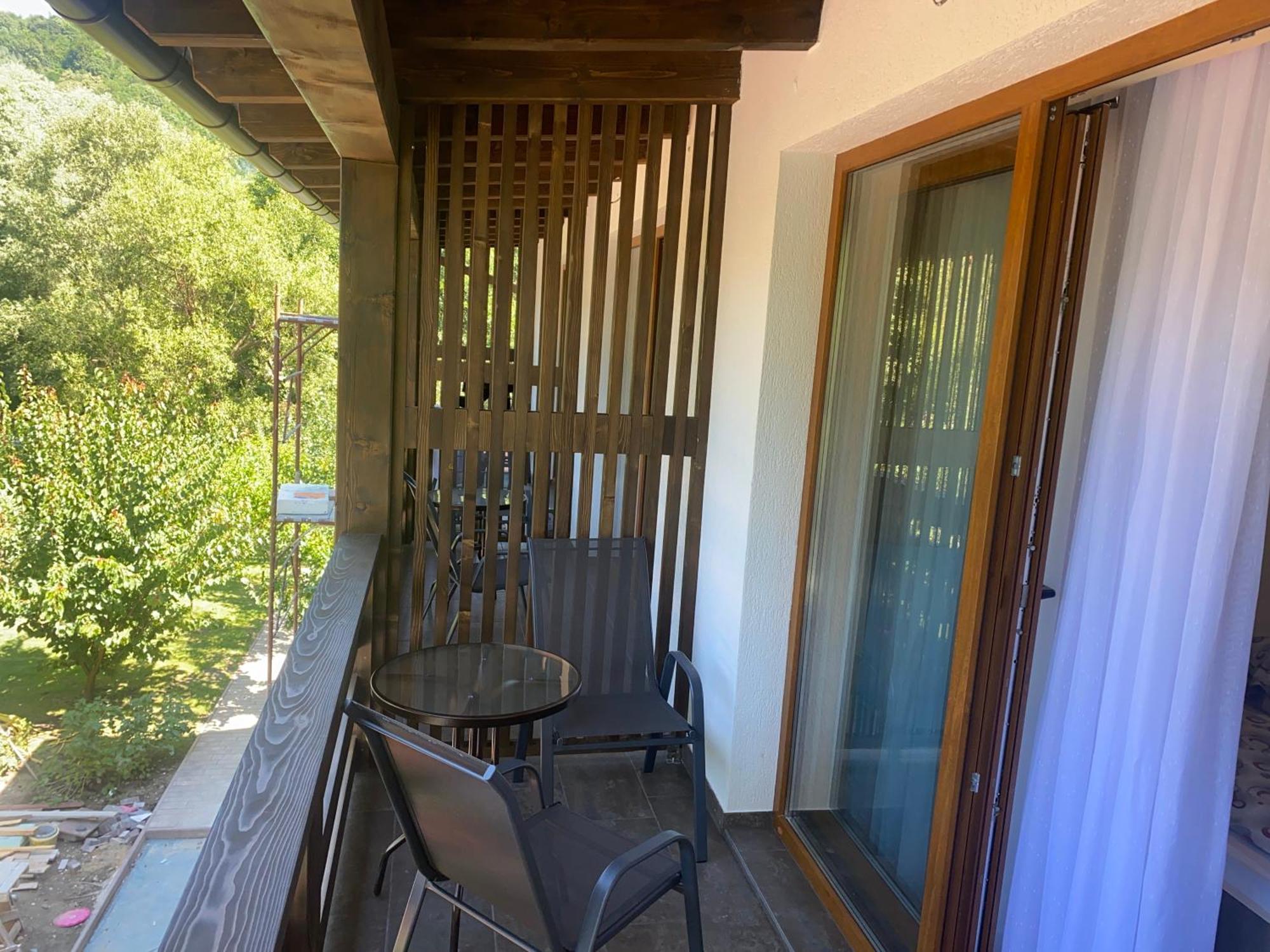 Farkas Panzio Bed & Breakfast Praid Exterior photo