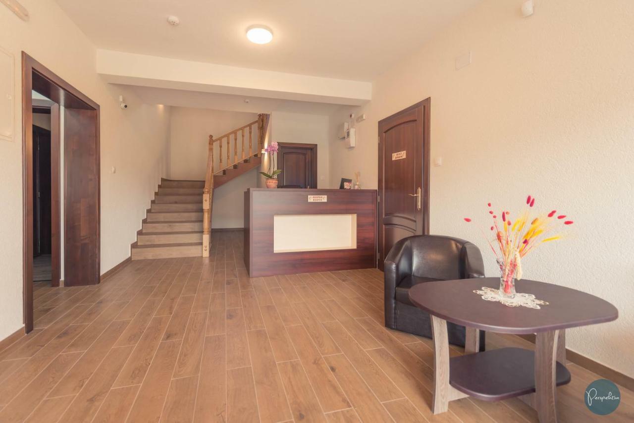 Farkas Panzio Bed & Breakfast Praid Exterior photo